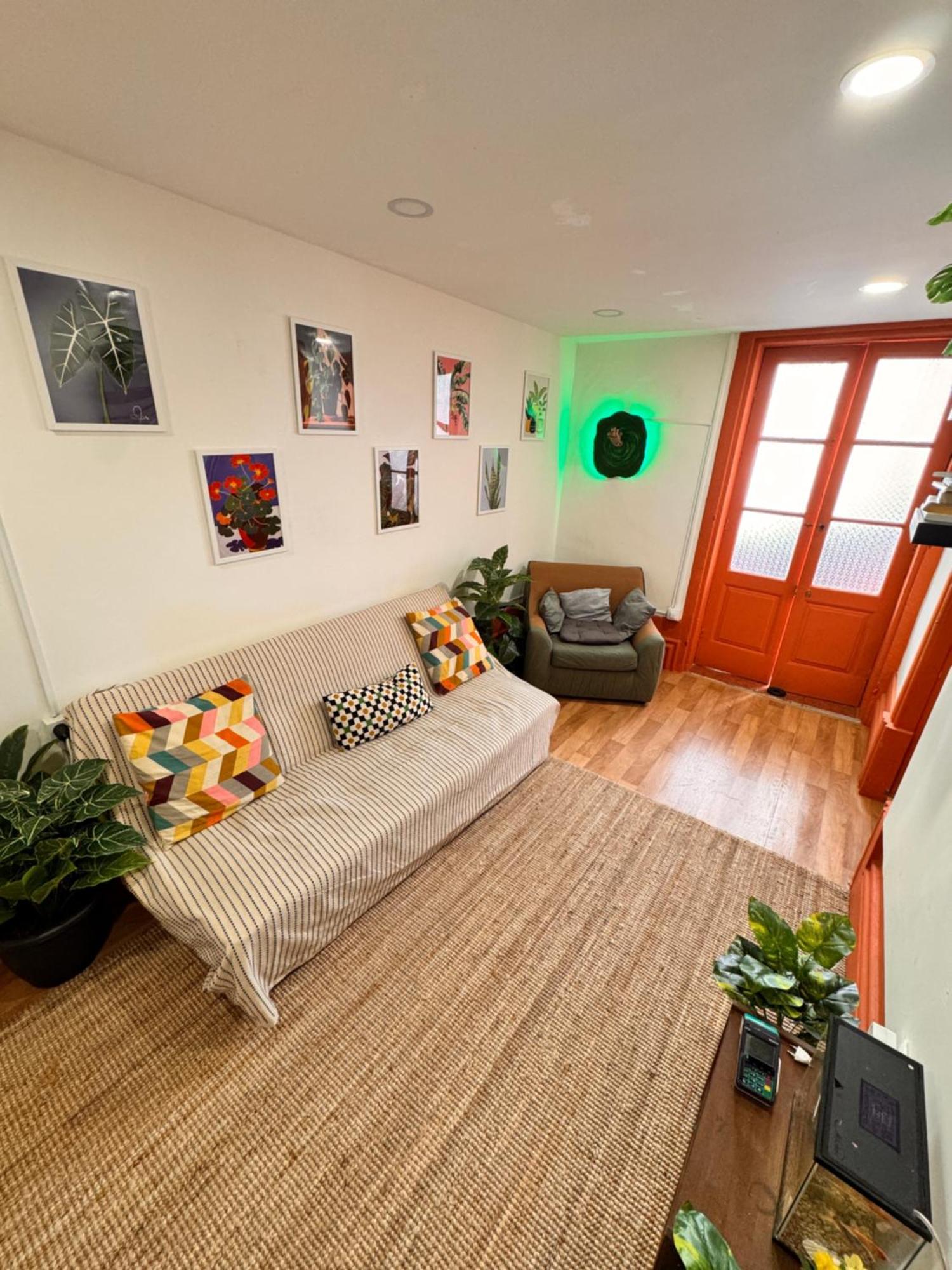 Samba Guesthouse Porto Bagian luar foto