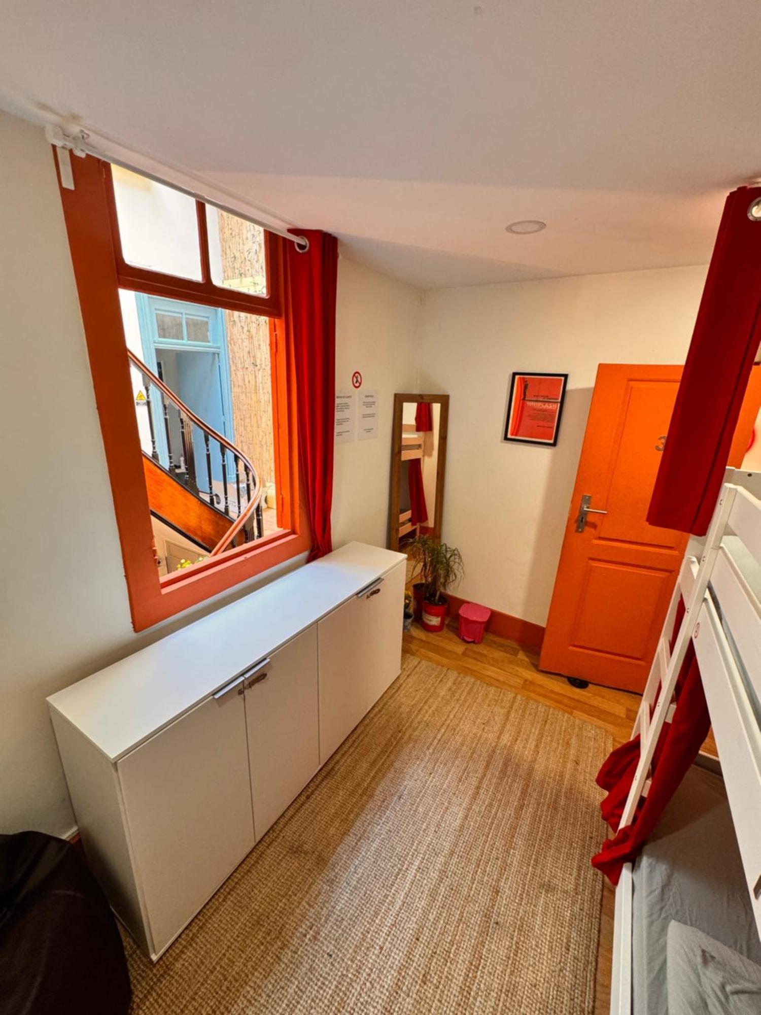 Samba Guesthouse Porto Bagian luar foto